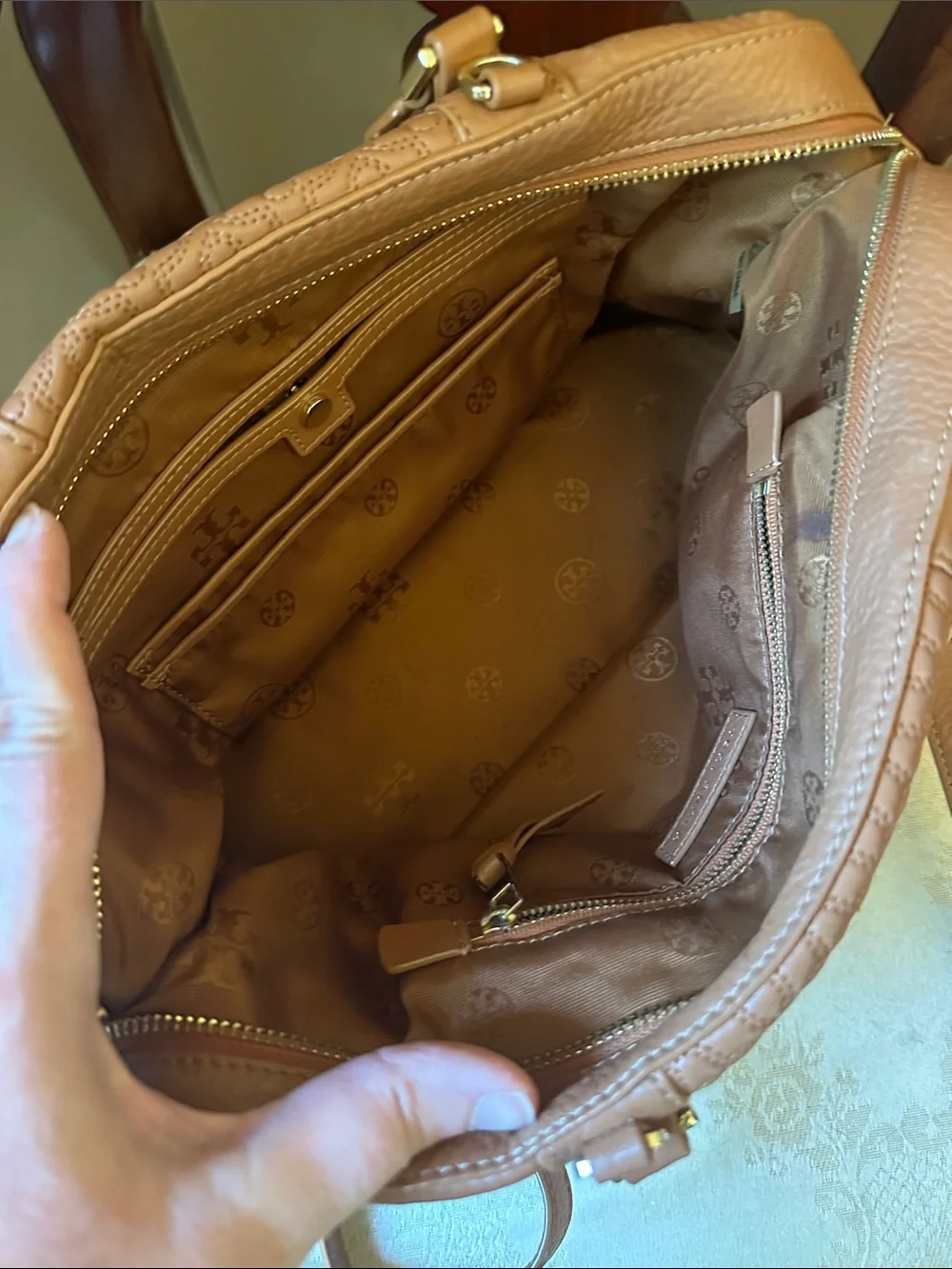 Tory Burch Bryant leather Mini Satchel crossbody bag in tan/luggage